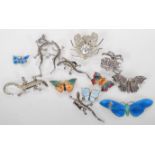 A selection of vintage costumer jewellery insect / bug items to include a selection of enameled