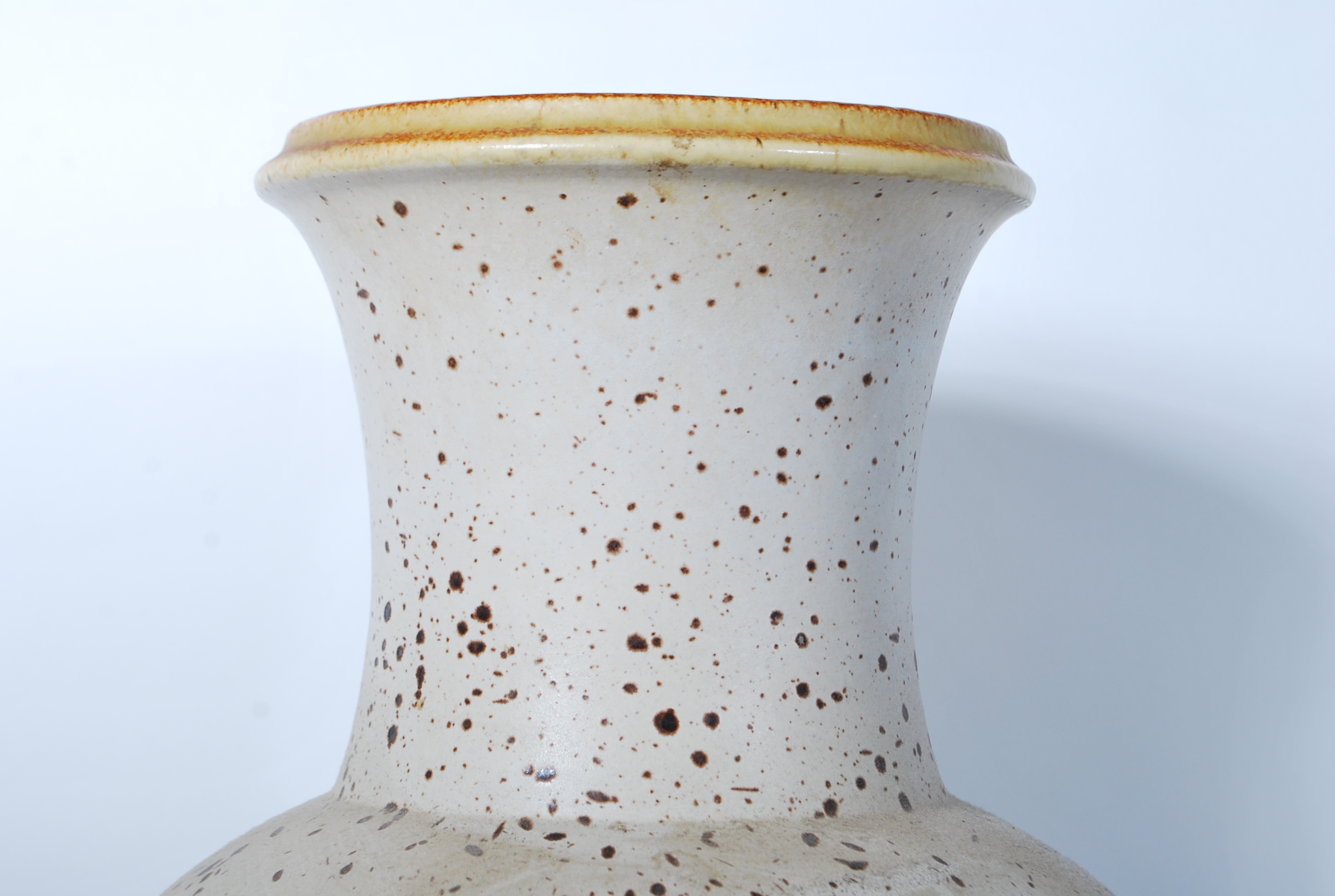 A vintage retro 20th Century West German floor standing bulbous vase / stick stand, having a mottled - Image 5 of 9