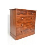 A Victorian 19th century mahogany bachelors chest of drawers. Raised on a plinth base with 2 short