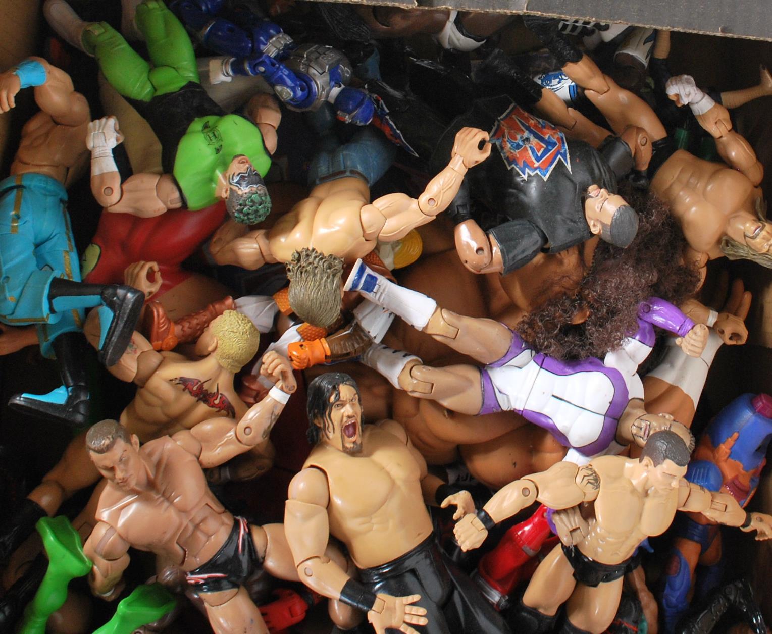 A COLLECTION OF WWE / WWF / ECW ACTION FIGURES BY JAKKS PACIFIC - Image 2 of 5