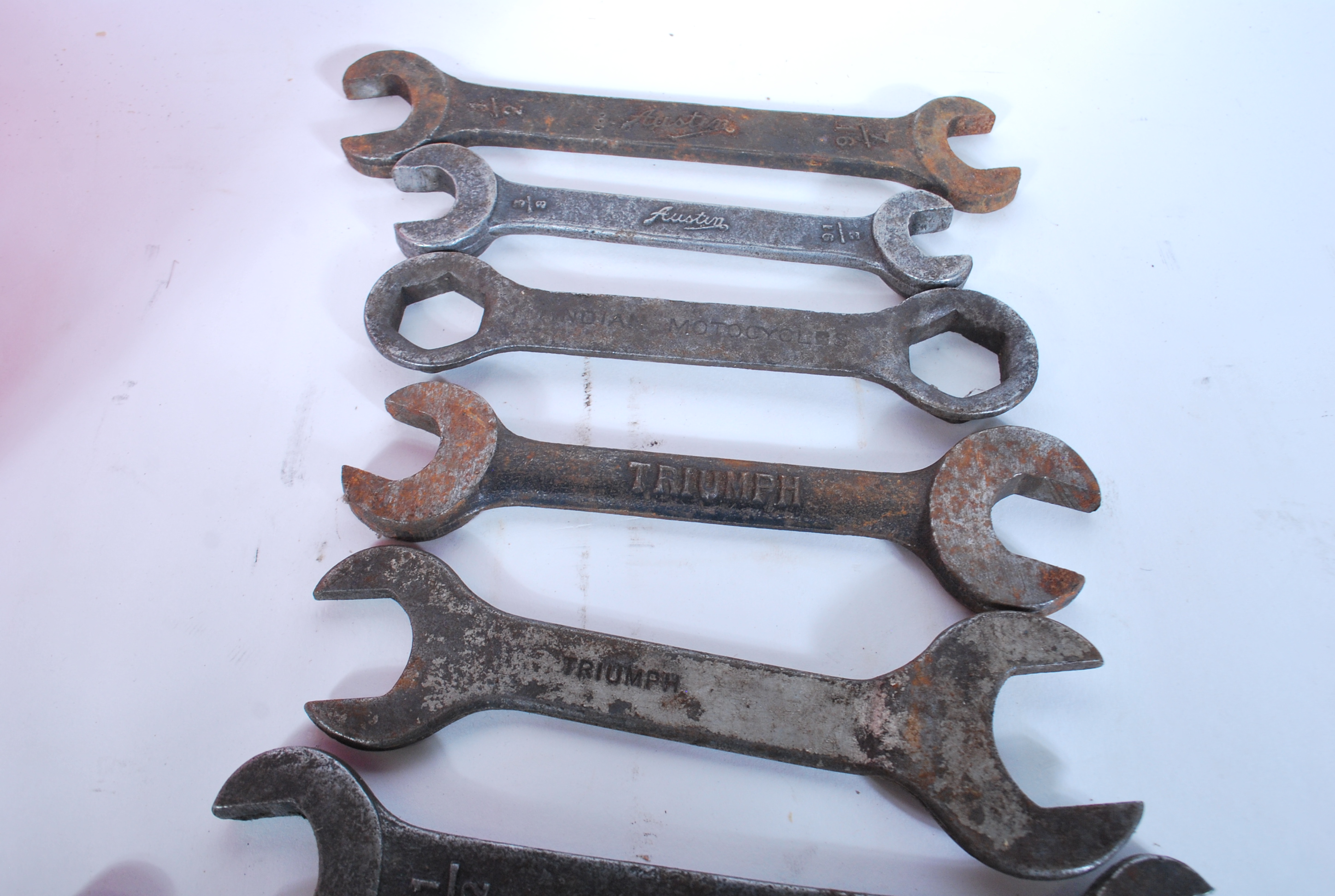 A good collection of vintage 20th Century motor vehicle manufacturer's spanners. Names including - Image 6 of 7