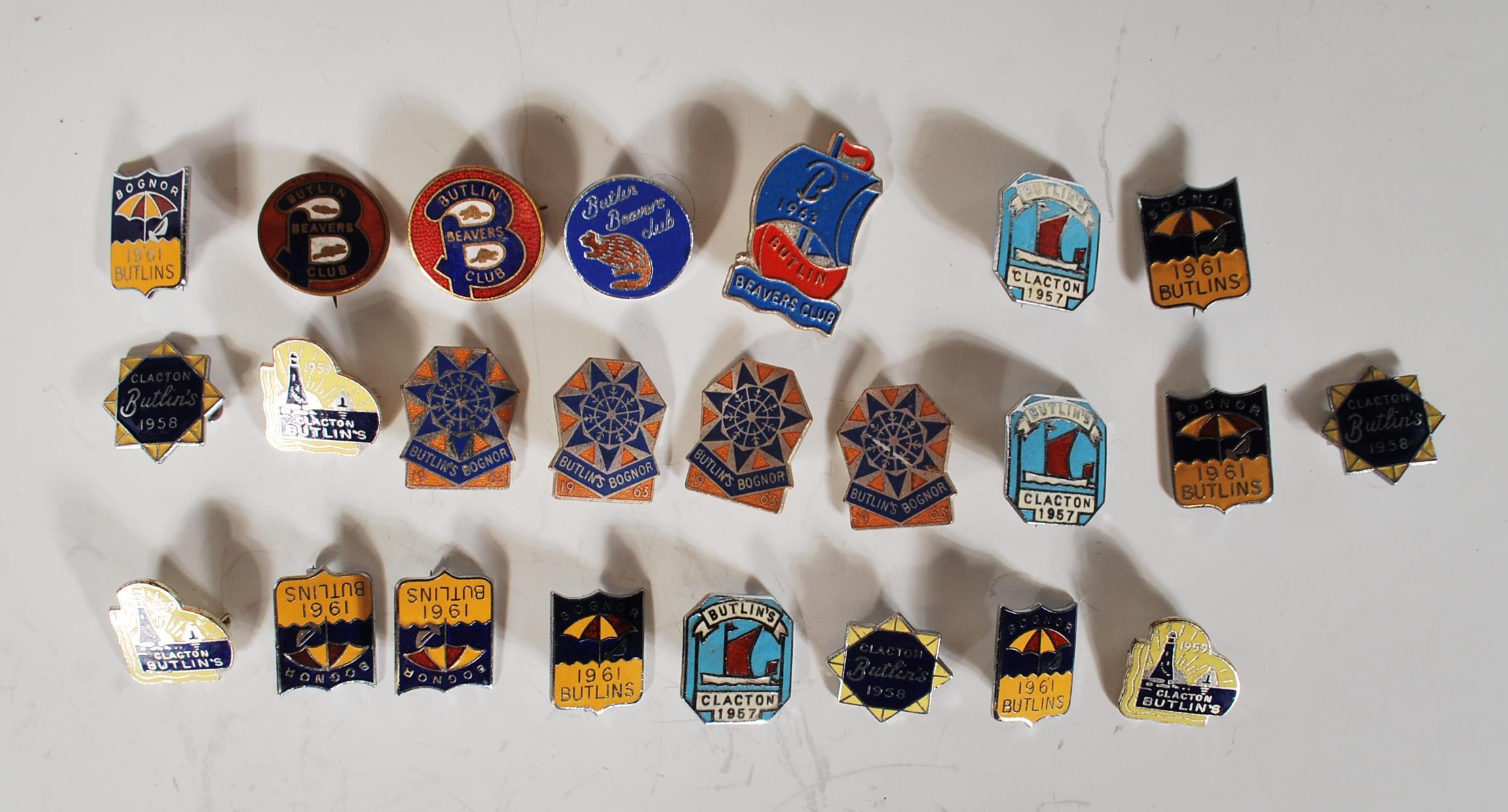 A good collection of vintage retro 20th Century Butlins enamel pin lapel badges to include seven - Image 5 of 5