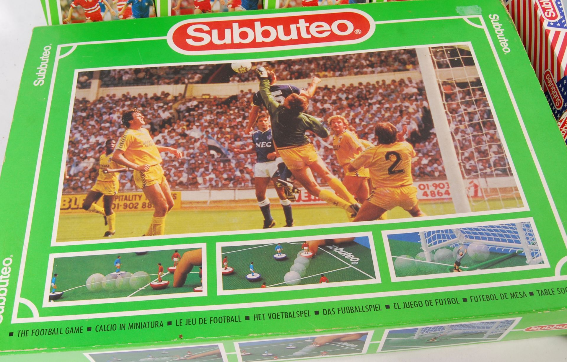 COLLECTION OF ASSORTED SUBBUTEO TABLE TOP FOOTBALL SETS - Bild 3 aus 4