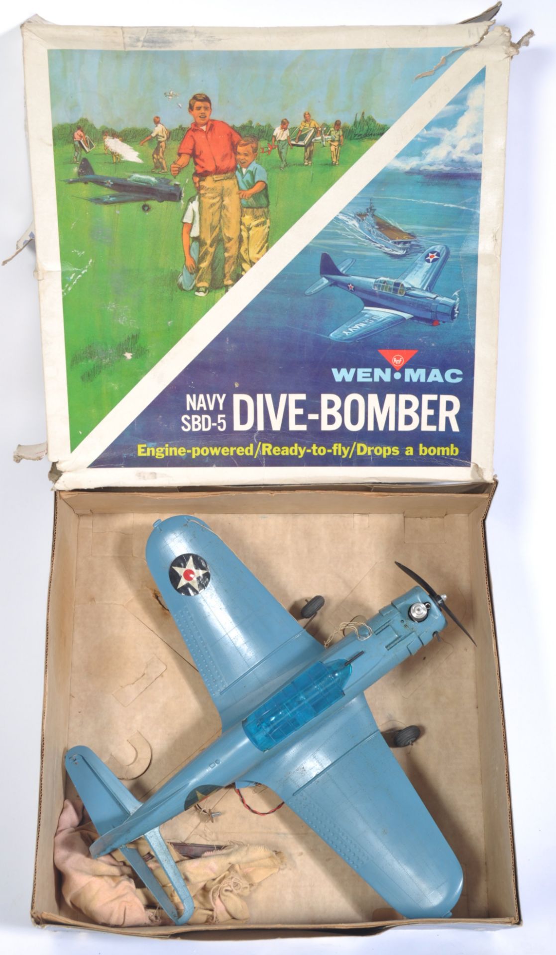 RARE VINTAGE AMF WEN MAC ENGINE POWERED DIVER-BOMB