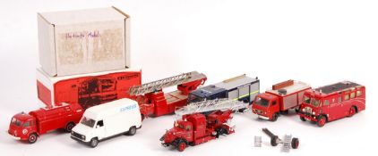 LARGE COLLECTION OF ASSORTED WHITE METAL DIECAST M