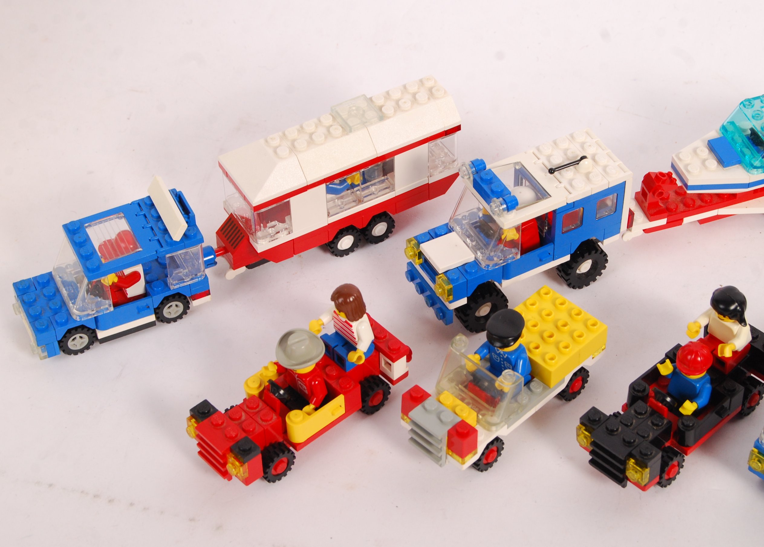 COLLECTION OF VINTAGE BOXED LEGO SETS & LOOSE LEGO - Image 7 of 9