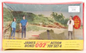 RARE VINTAGE JAMES BOND GILBERT 007 TOY SET NO.4