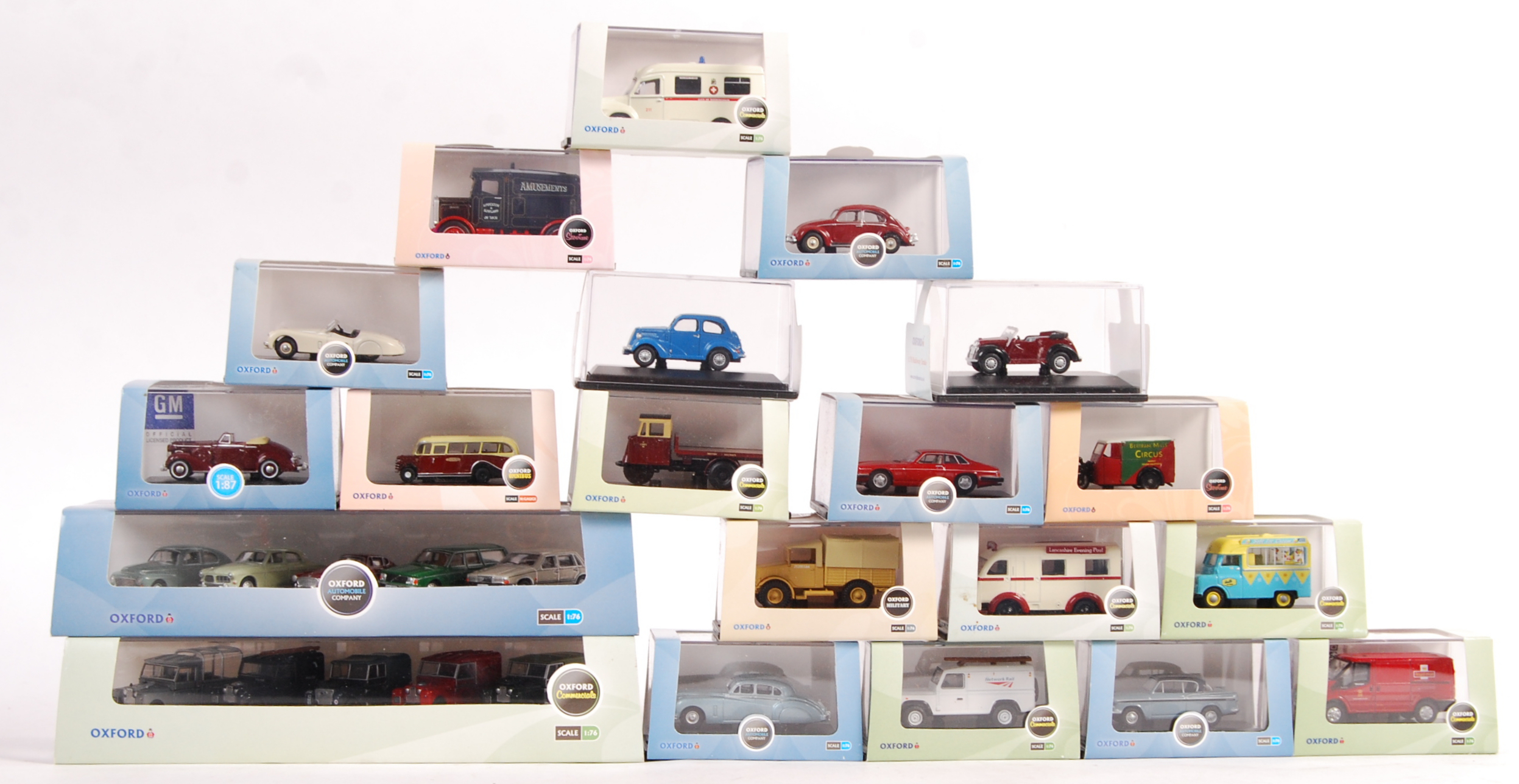 COLLECTION OF OXFORD 1/76 SCALE BOXED DIECAST MODELS