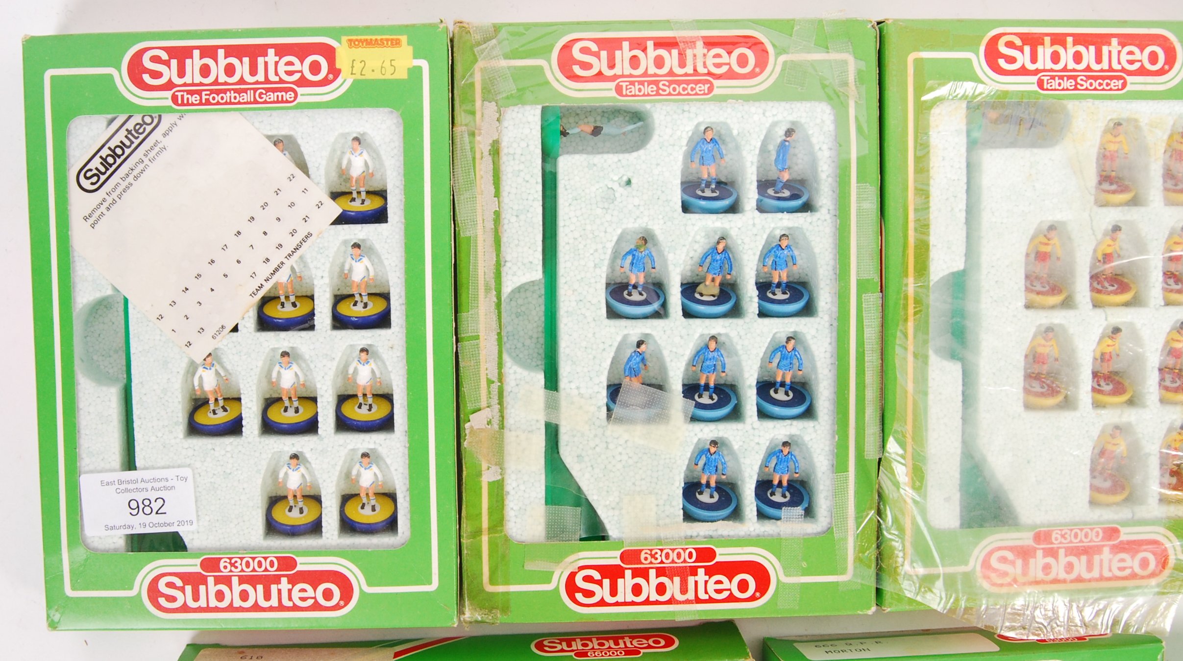 COLLECTION OF VINTAGE BOXED SUBBUTEO FOOTBALL TEAM - Image 2 of 4