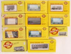 ASSORTED RATIO MADE 00 GAUGE MODEL ' SCALE RAILWAY