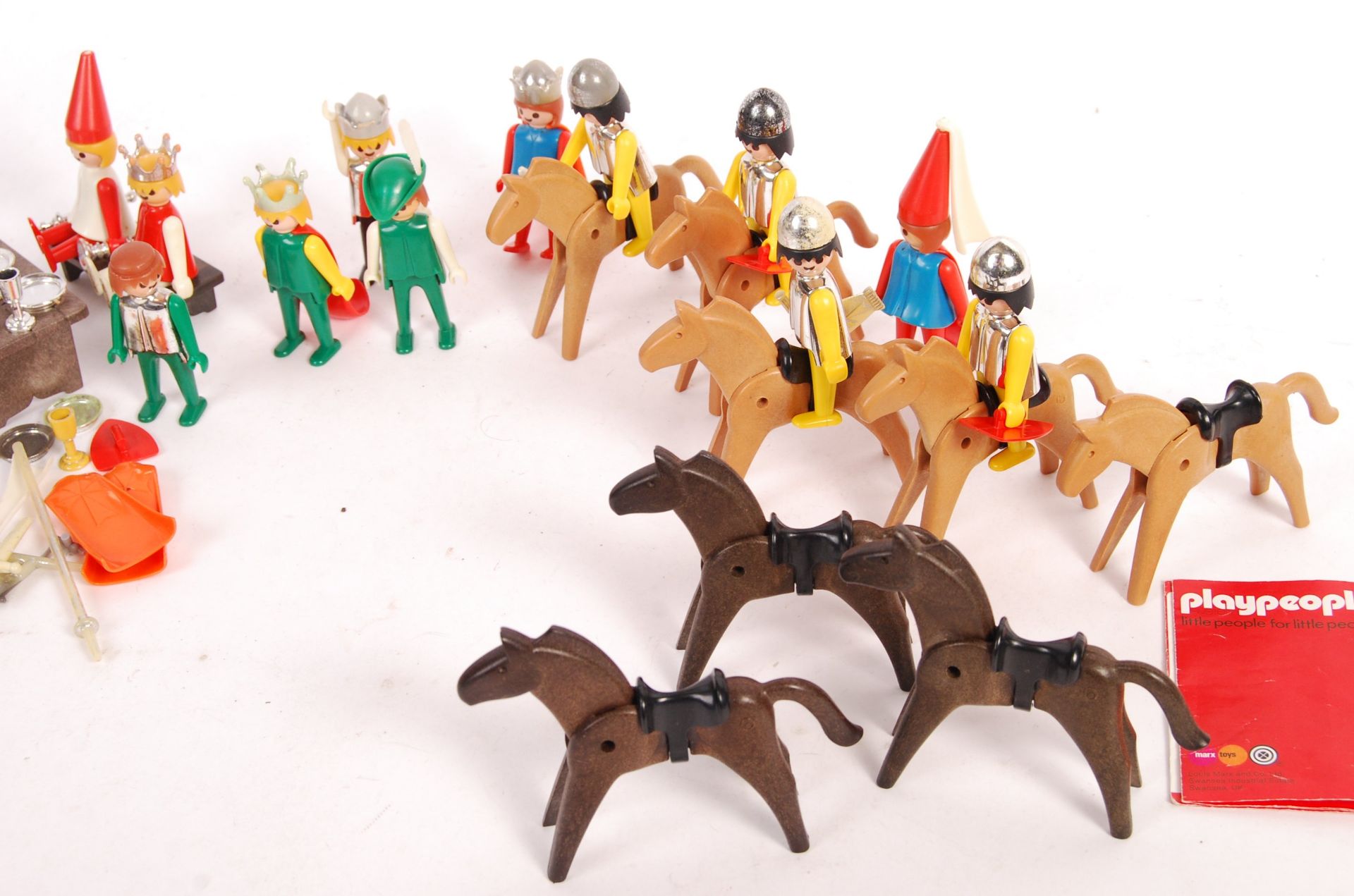 ASSORTED ORIGINAL VINTAGE 1970'S GEOBRA PLAY PEOPLE - Bild 2 aus 4