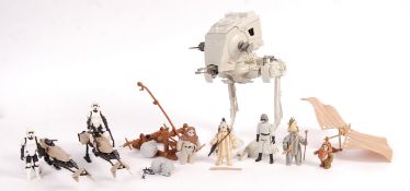 VINTAGE KENNER STAR WARS ACTION FIGURE PLAYSETS & FIGURES