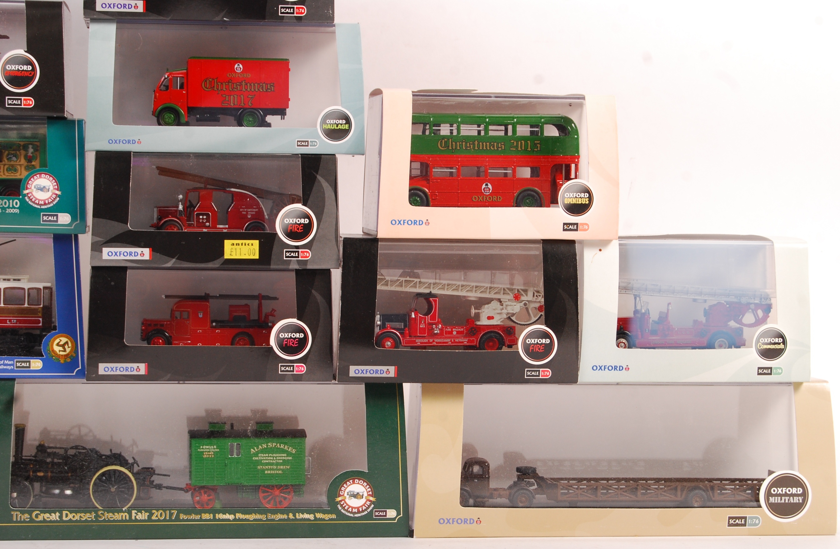 OXFORD 1/76 SCALE BOXED DIECAST MODELS - FIRE, OMNIBUS ETC - Image 3 of 4