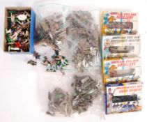ASSORTED PLASTIC MILITARY SCALE MODEL FIGURES
