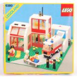 VINTAGE LEGO LEGOLAND BOXED HOSPITAL BUILDING SET