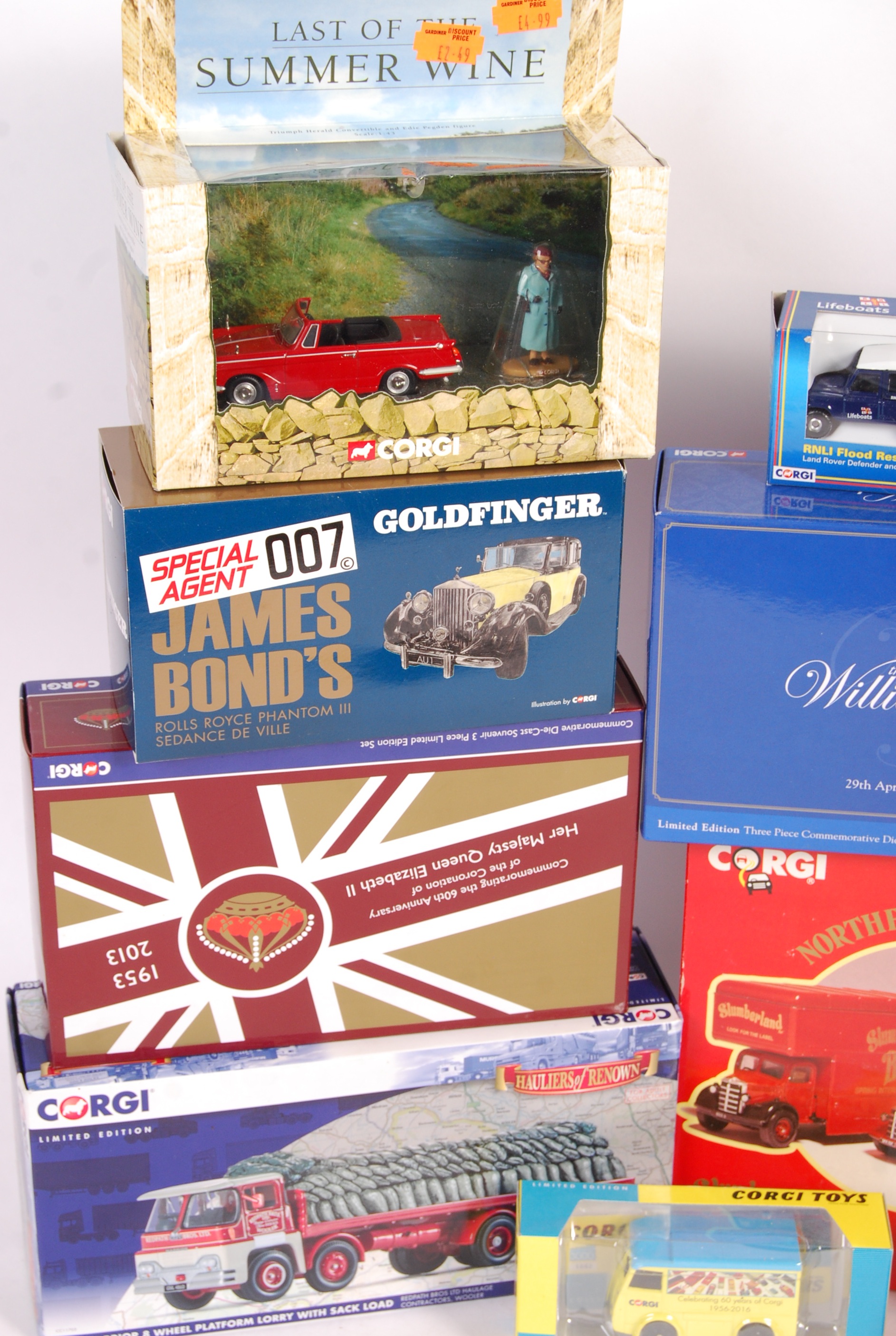 COLLECTION OF ASSORTED BOXED CORGI DIECAST MODELS - Image 4 of 5