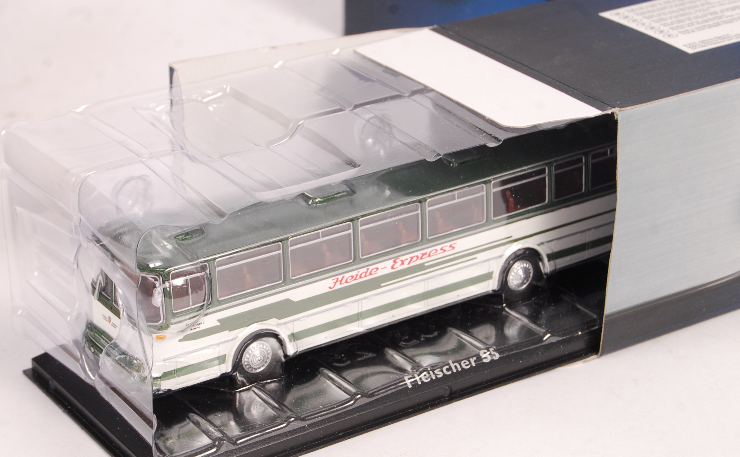 COLLECTION OF ATLAS EDITIONS ' CLASSIC COACHES ' BOXED DIECAST - Image 5 of 5