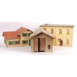 COLLECTION OF G SCALE GARDEN RAILWAY BUILDINGS