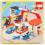 VINTAGE LEGO LEGOLAND BOXED BUILDING SET