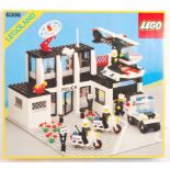 VINTAGE LEGO LEGOLAND BOXED POLICE STATION BUILDING SET