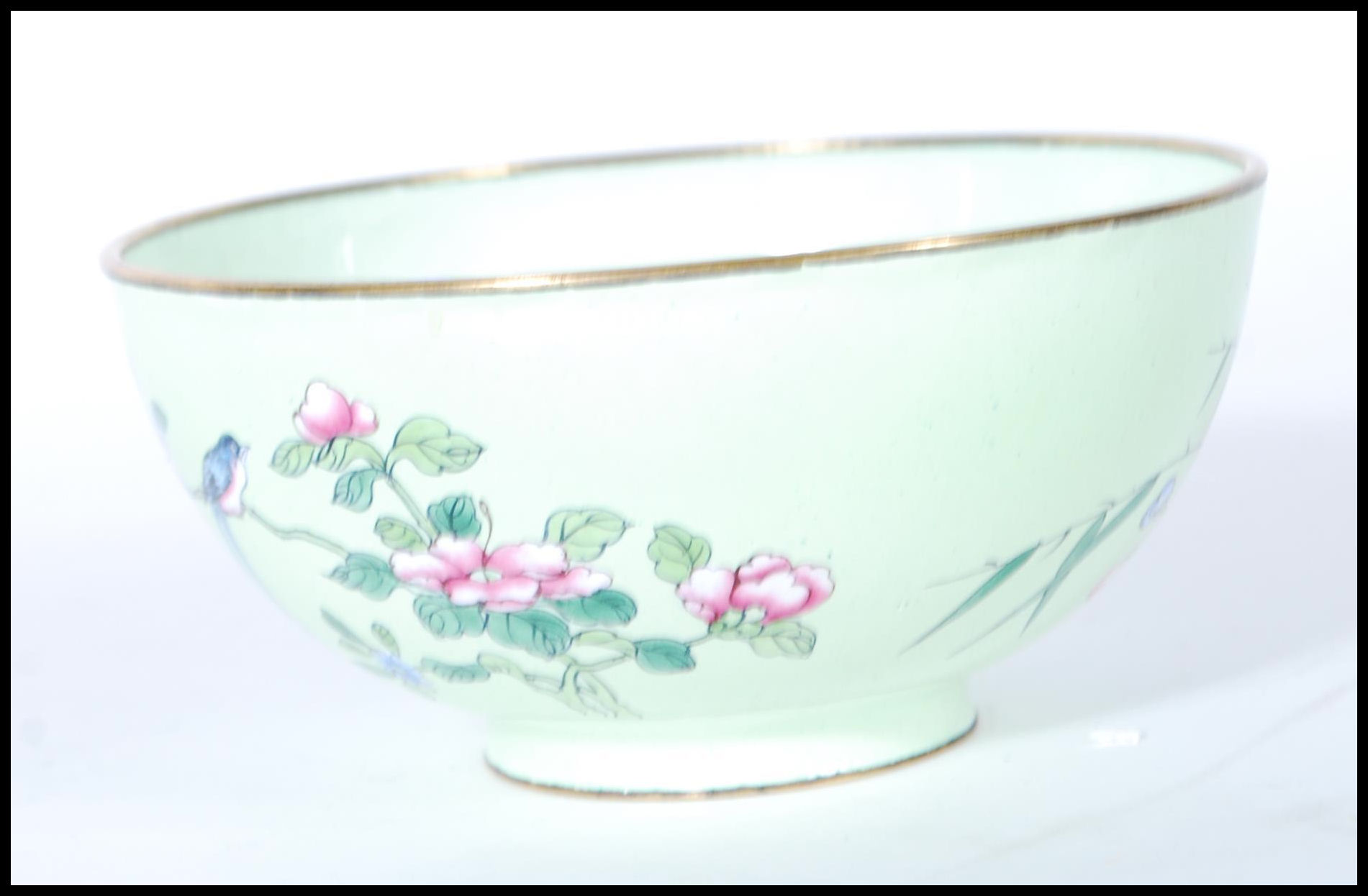 A Chinese enamel pedestal bowl on apple green grou - Image 4 of 6
