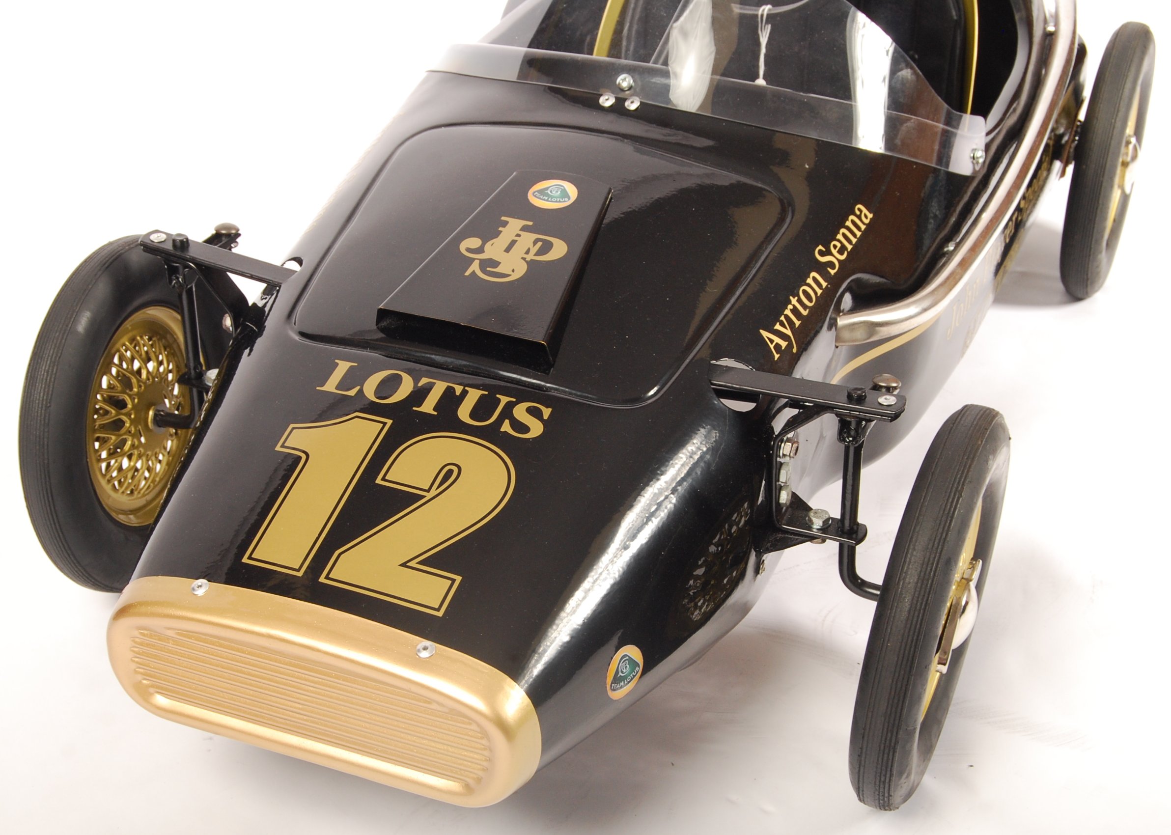 STUNNING VINTAGE TRI-ANG JOHN PLAYER SPECIAL LOTUS VANWALL PEDAL CAR - Image 3 of 7