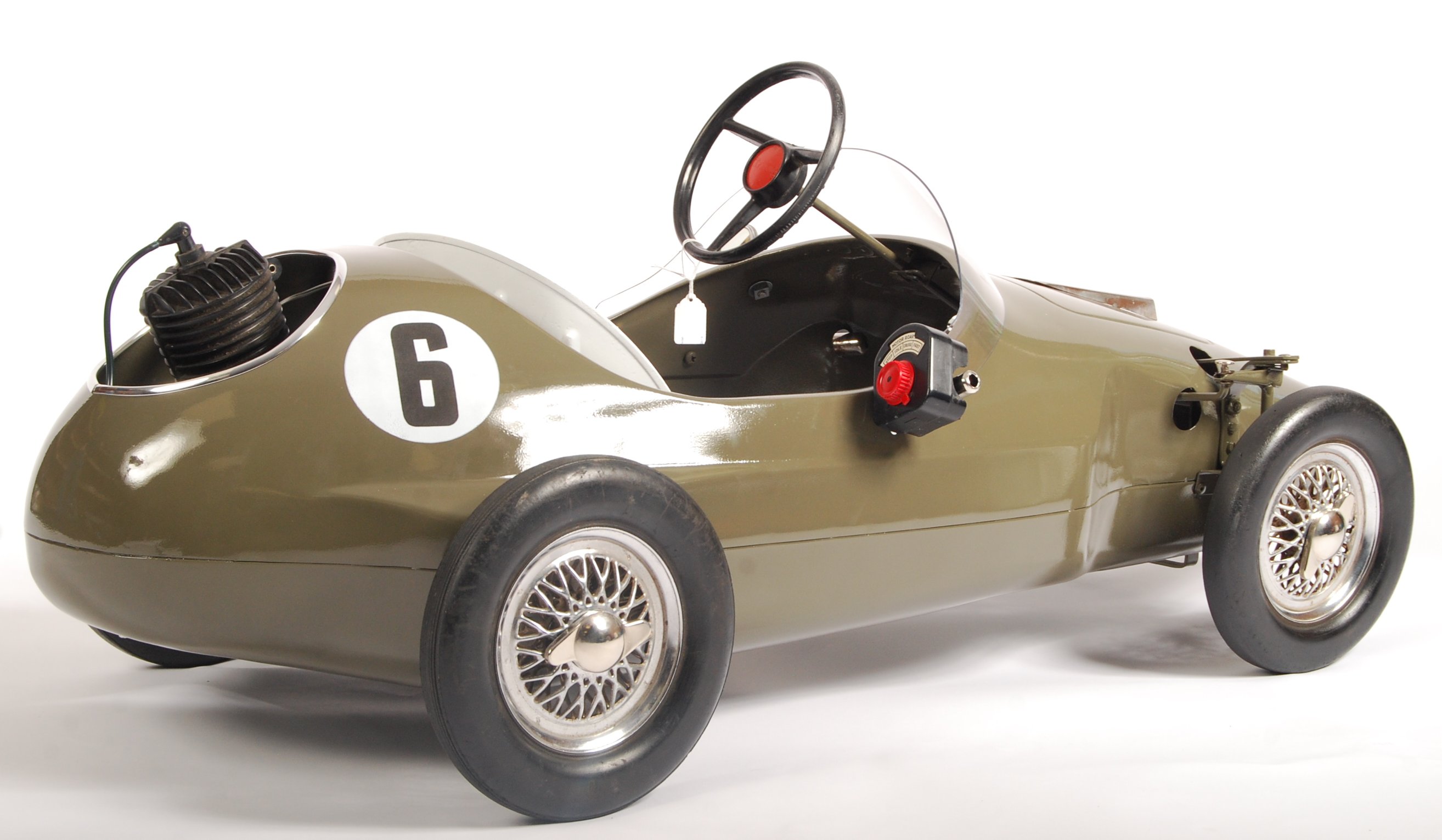 RARE VINTAGE 1960'S TRIANG VANWALL PEDAL RACING CAR IN BROWN - Image 3 of 9