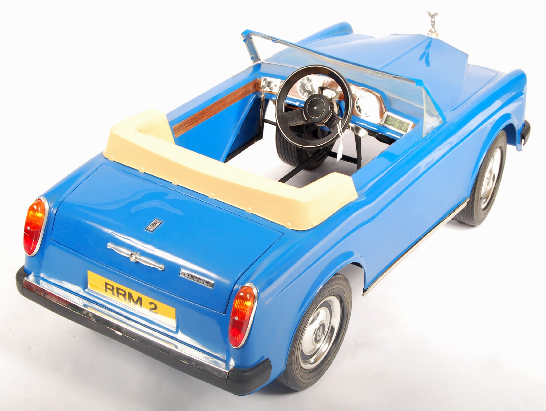 RARE VINTAGE SHARNA TRI-ANG ROLLS ROYCE CORNICHE PEDAL CAR - Image 8 of 10