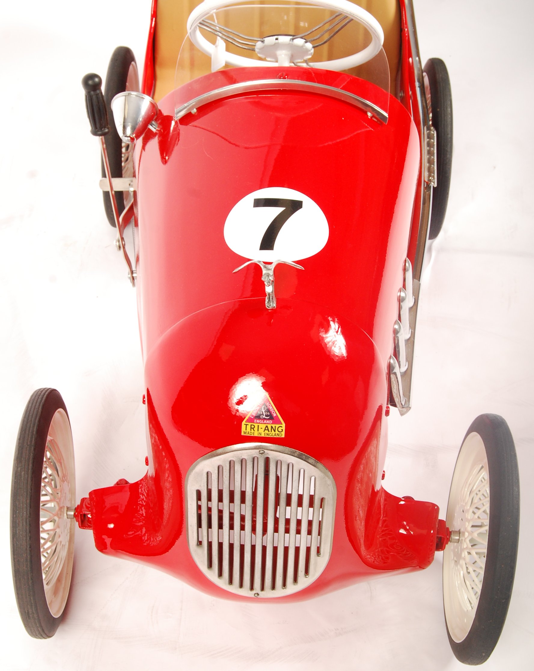 RARE VINTAGE 1960'S TRIANG RACER CHILD'S PEDAL CAR IN RED - Image 3 of 9