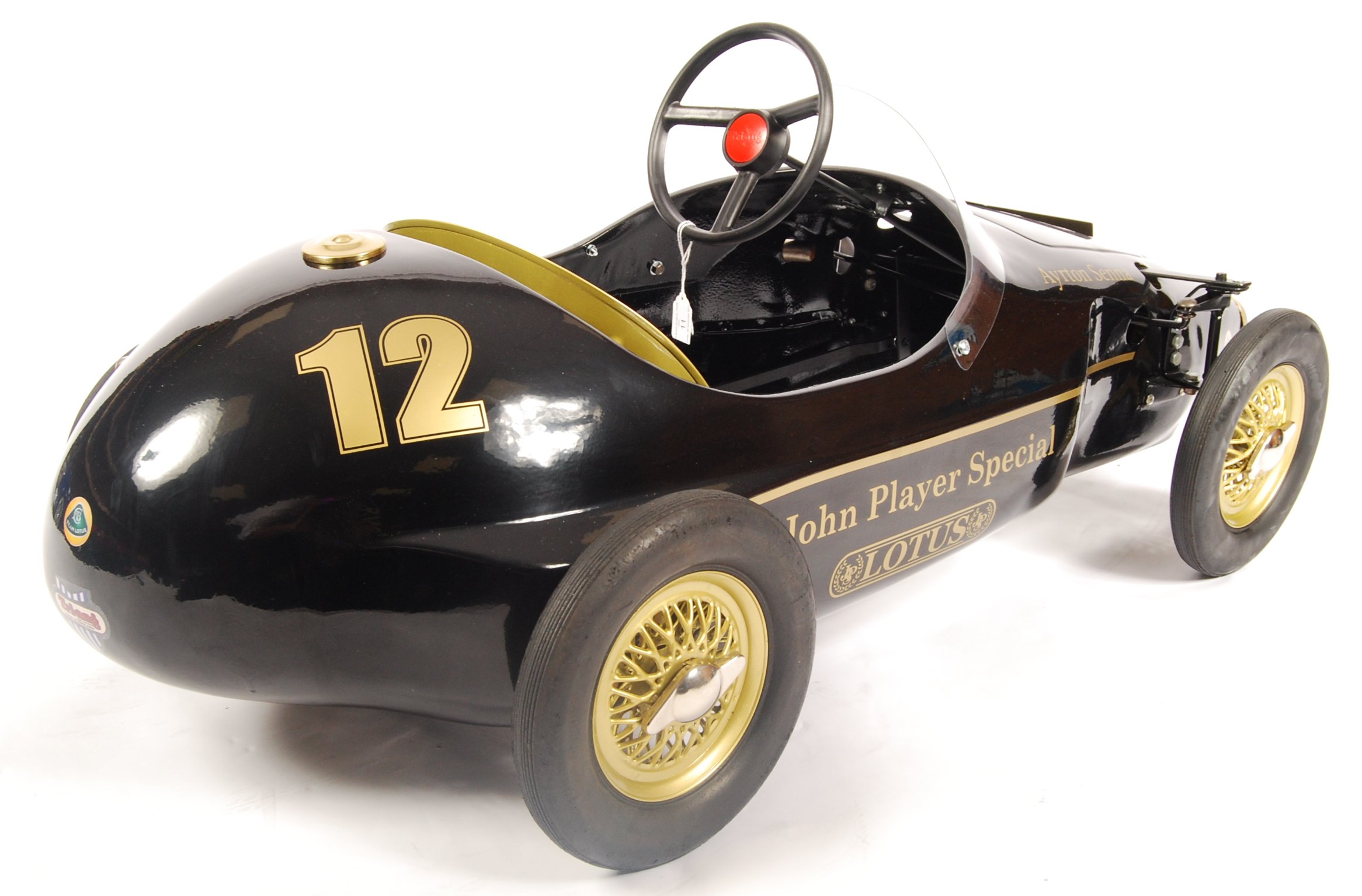 STUNNING VINTAGE TRI-ANG JOHN PLAYER SPECIAL LOTUS VANWALL PEDAL CAR - Image 5 of 7