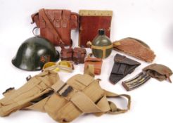 LARGE COLLECTION OF WWII SECOND WORLD WAR MILITARY ITEMS