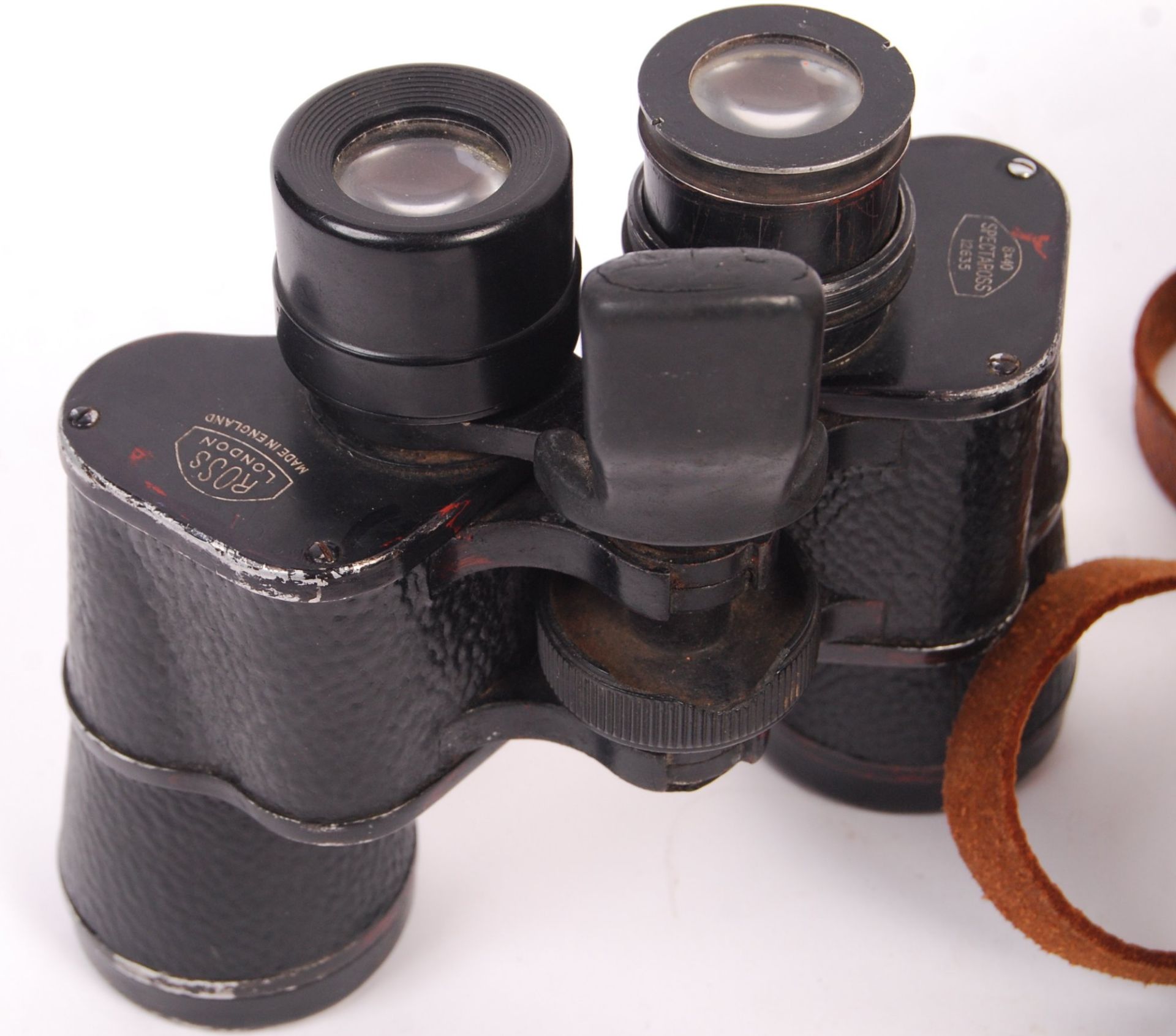 POST WWII & WWII SECOND WORLD WAR 6X30 BINOCULARS - Bild 2 aus 5