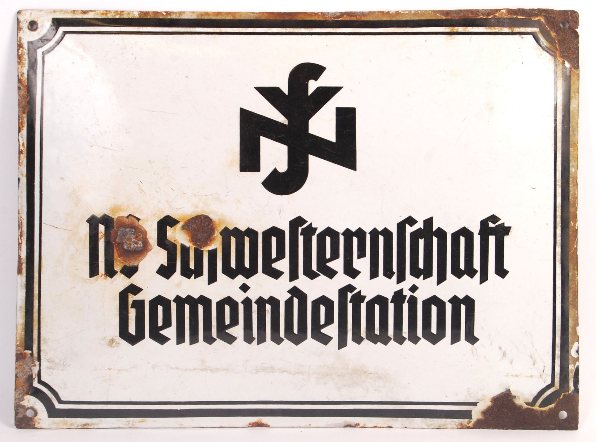 RARE ORIGINAL VINTAGE WWII GERMAN ENAMEL SIGN