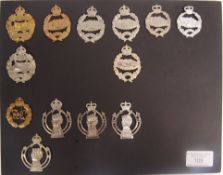 COLLECTION OF WWI & LATER TANK CORPS & ROYAL ARMOURED CORPS BADGES