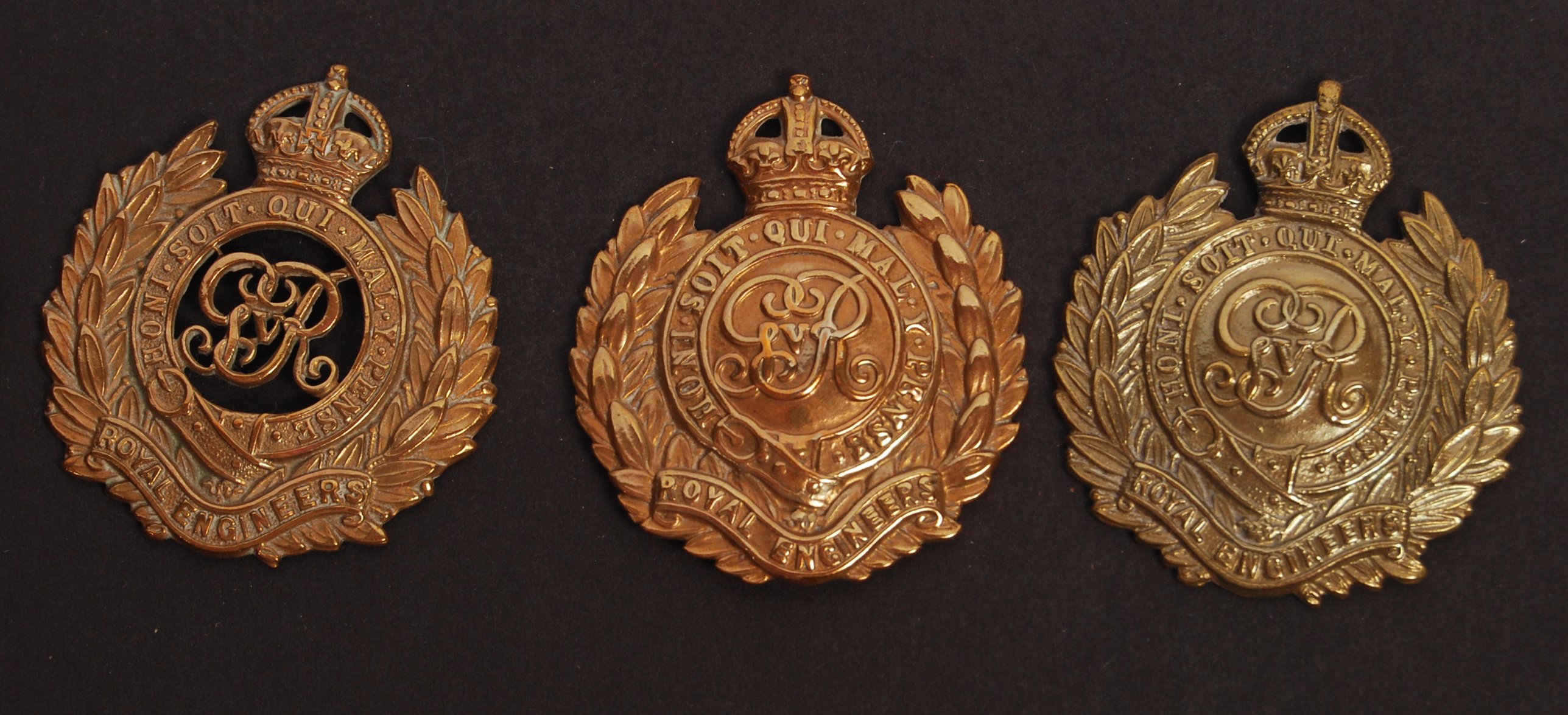 BRITISH ARMY ROYAL ENGINEERS CAP BADGE COLLECTION - WWI TO NOW - Image 3 of 5