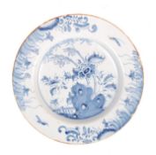 17TH/18TH CENTURY CHINESE KANGXI BLUE AND WHITE PO