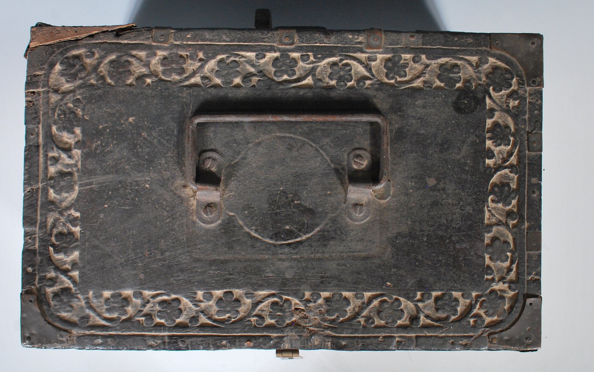 AN ANTIQUE RAJASTHAN INDIAN DOWRY MARRIAGE CHEST B - Image 5 of 7