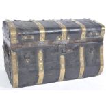 18TH CENTURY LEATHER AND BRASS BOUND DOMED TRAVELL