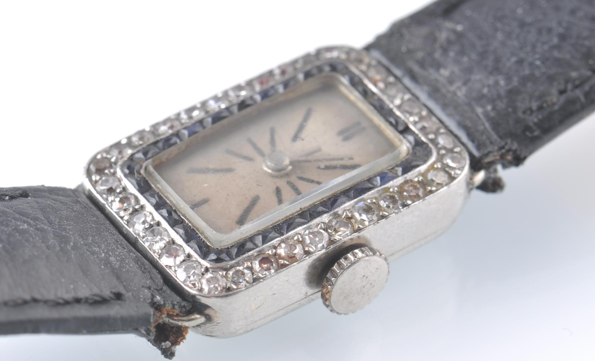 A FRENCH ART DECO PLATINUM SAPPHIRE AND DIAMOND WA - Image 5 of 5