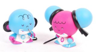 PAIR OF VEGGIE SOMETHING MODERN VINYL FIGURES WITH