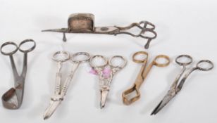 A small group of mixed scissors dating form the ea