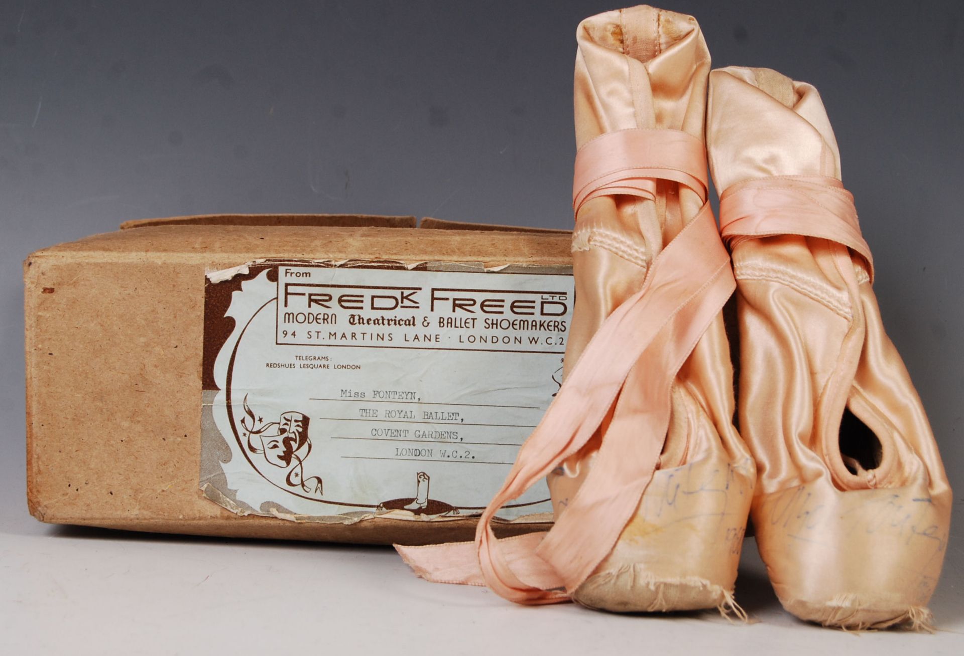 MARGOT FONTEYN - BALLET DANCER - PAIR OF SHOES FROM SWAN LAKE