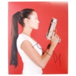 ANGELINA JOLIE - TOMB RAIDER - AUTOGRAPHED 8X10" P