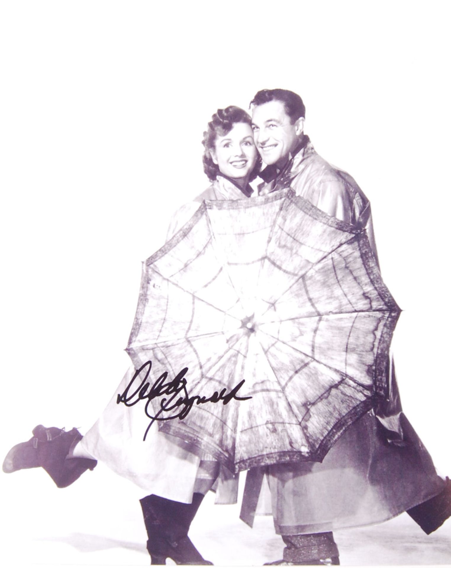 DEBBIE REYNOLDS - SINGIN' IN THE RAIN - SIGNED PHOTOGRAPH