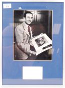 RARE VINTAGE WALT DISNEY AUTOGRAPHED ALBUM PAGE