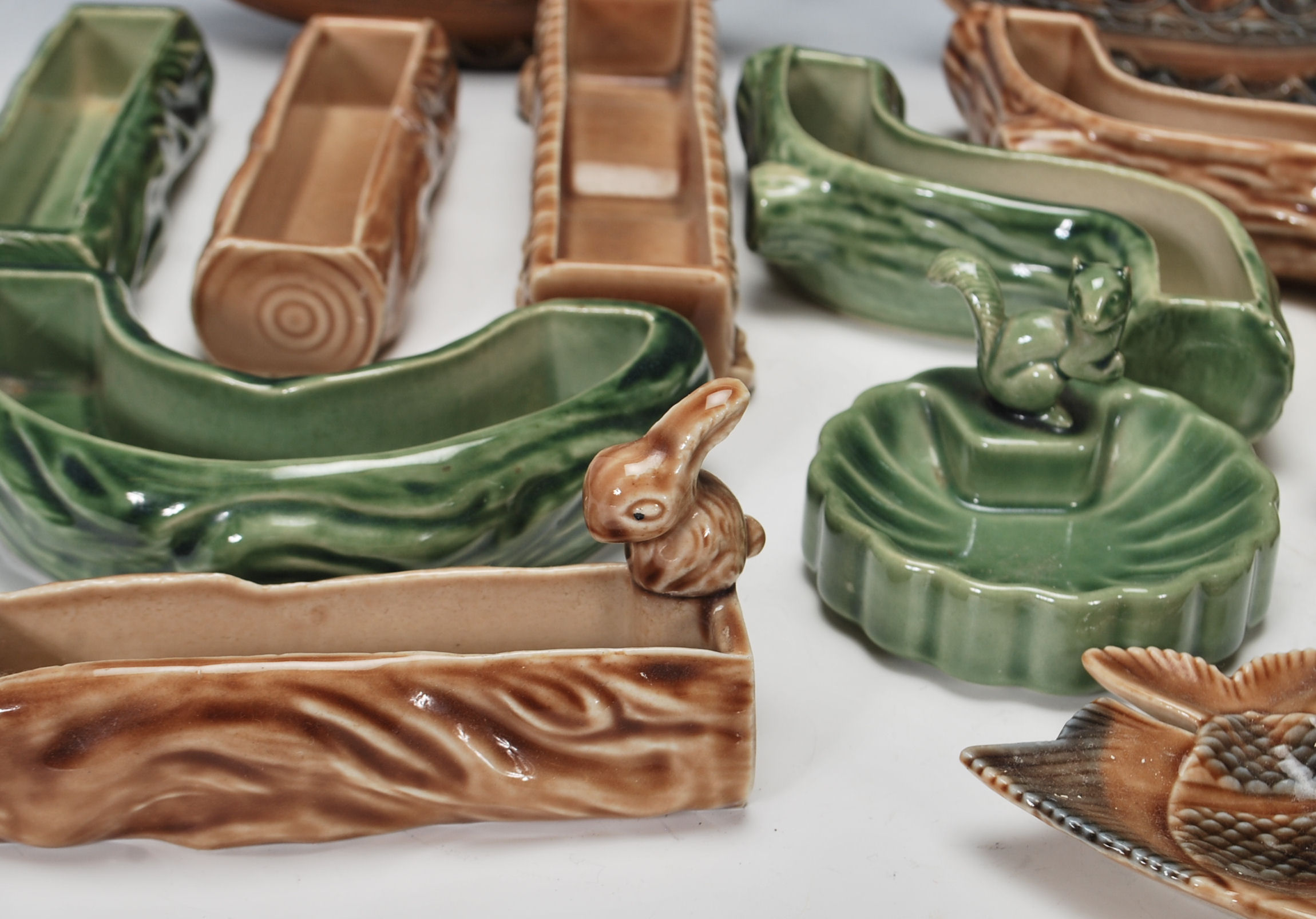 A collection of vintage 20th century Wade ceramics to include a green glazed pipe holder having an - Image 2 of 7