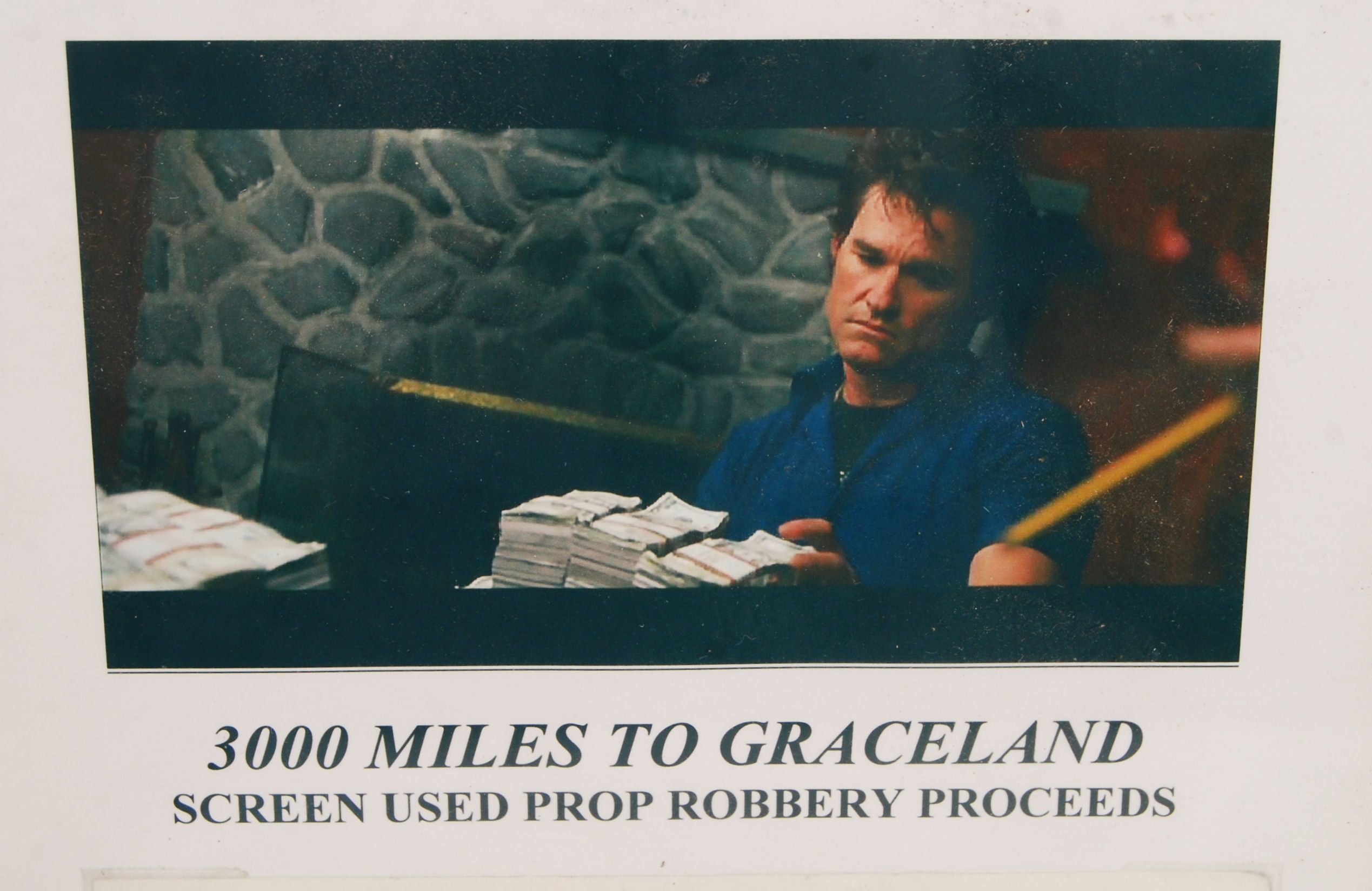 3000 MILES TO GRACELAND SCREEN USED BANK NOTES PRO - Image 3 of 3