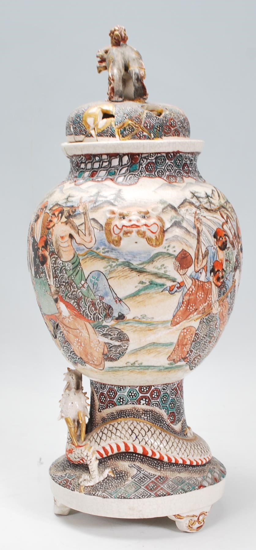 A Japanese 19th / early 20th century Satsuma vase - Image 4 of 8