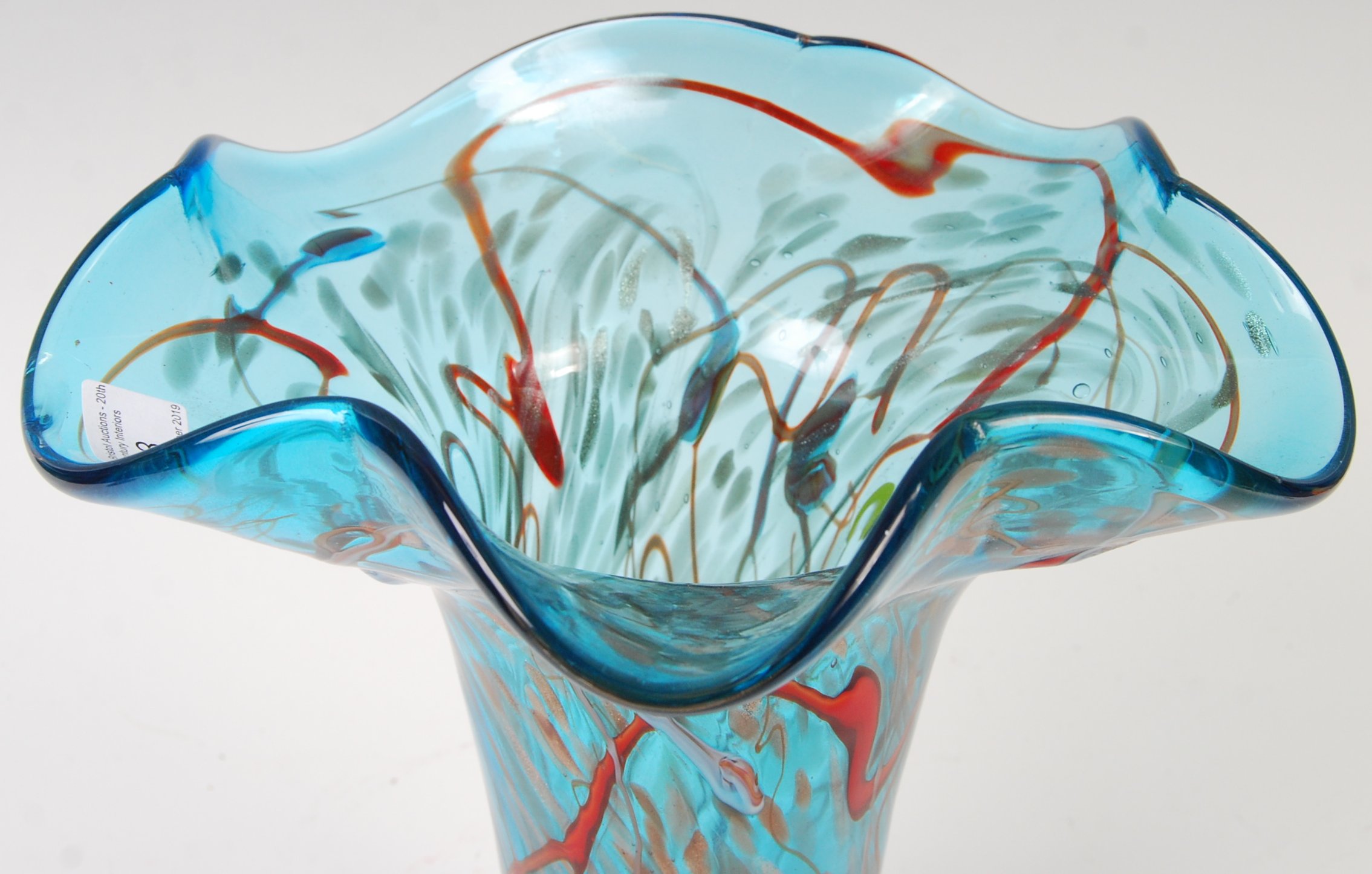 VIZ GLASS STUNNING CONTEMPORARY STUDIO ART GLASS VASE - Image 2 of 5