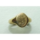 An 18ct gold signet ring, size L, 4.7g.